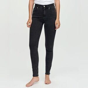 Won Hundred MARILYN Jeans -Charcoal Size 24